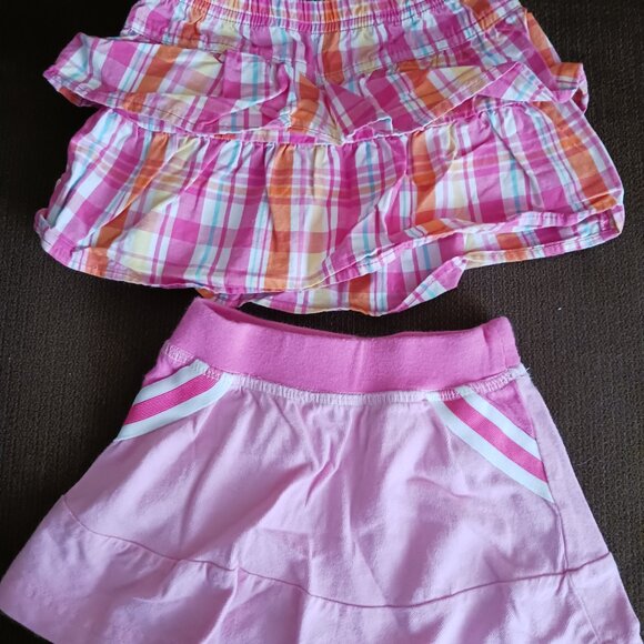 8 Pcs Girl's Summer Clothes Size 6-9 Mo. - Picture 7 of 13